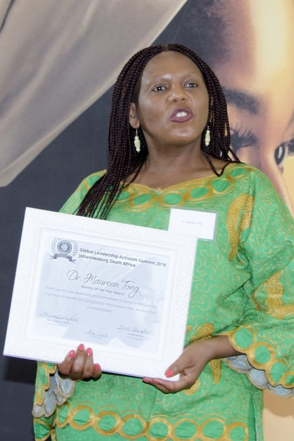 Dr Maureen Tong | The Speakers Firm